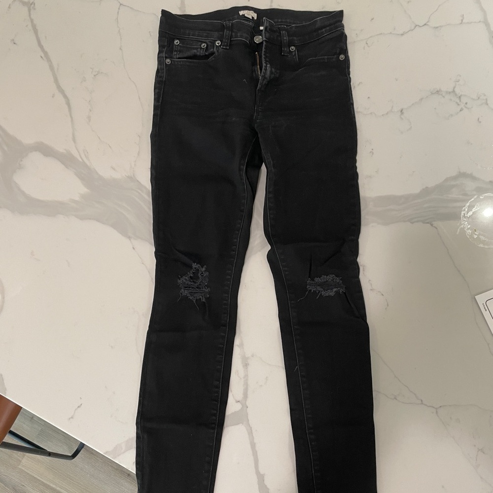 JCREW SIZE 26 black stretch distressed jeans